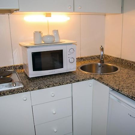 Apartamentos Descartes Barcelona Pokój zdjęcie